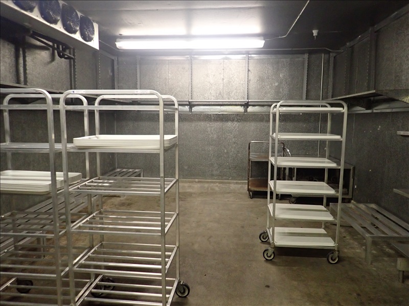 KALT APPROX. 16’X22’X10’ WALKIN PRODUCE COOLER, CHASE DOUBLE SWING DOORS, BOHN 4FAN EVAPORATOR