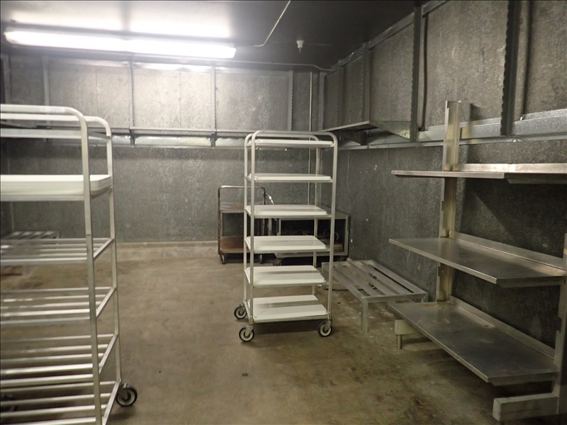 KALT APPROX. 16’X22’X10’ WALKIN PRODUCE COOLER, CHASE DOUBLE SWING DOORS, BOHN 4FAN EVAPORATOR