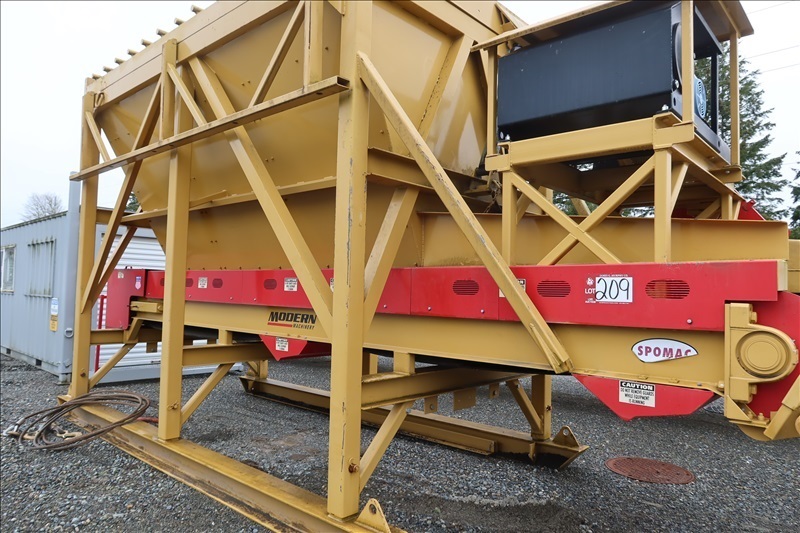 2014 SPOMAC UNUSED GRIZZLY HOPPER FEEDER J.R. HAYES CORPORATION